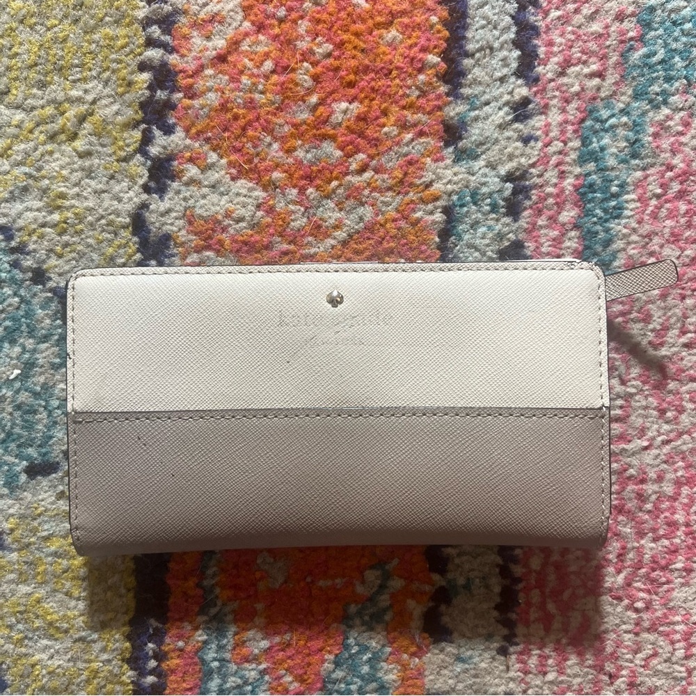 Kate Spade Colorblock Large Slim Bifold Wallet/ Grey